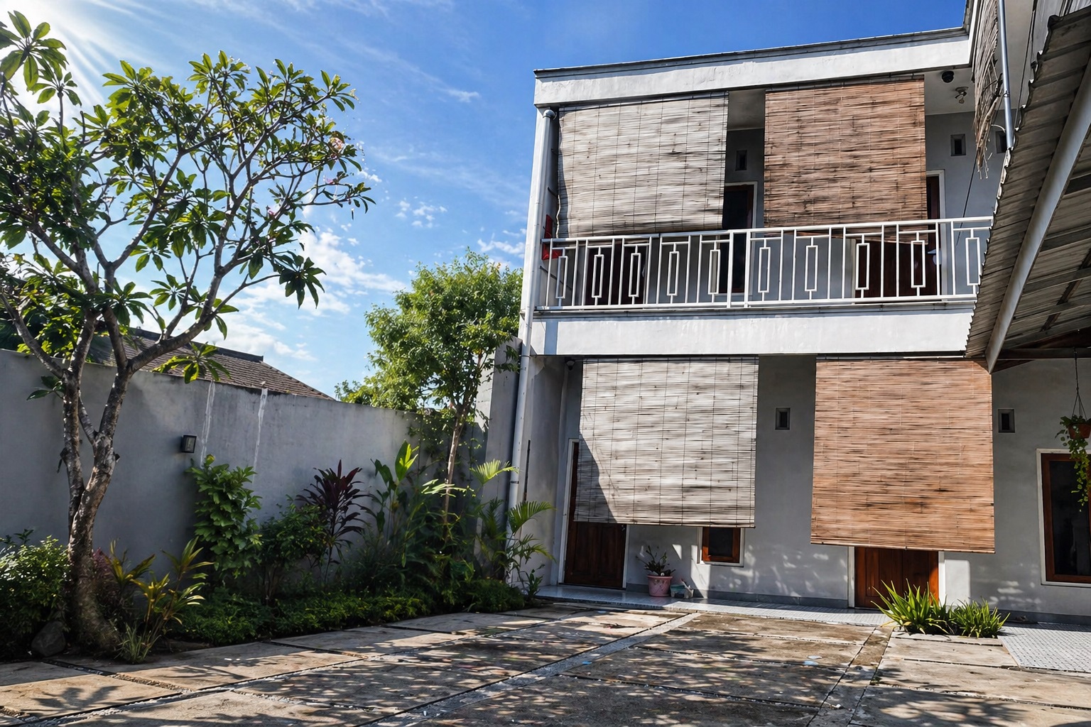 Parkiran Kos Strategis Danguran